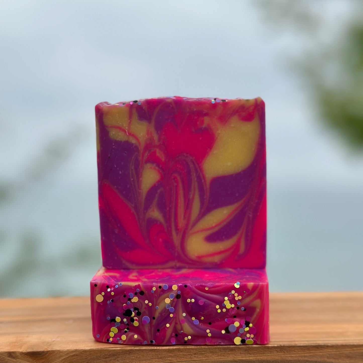 Girl Like you Artisan Bar