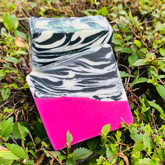 Risqué Artisan Bar